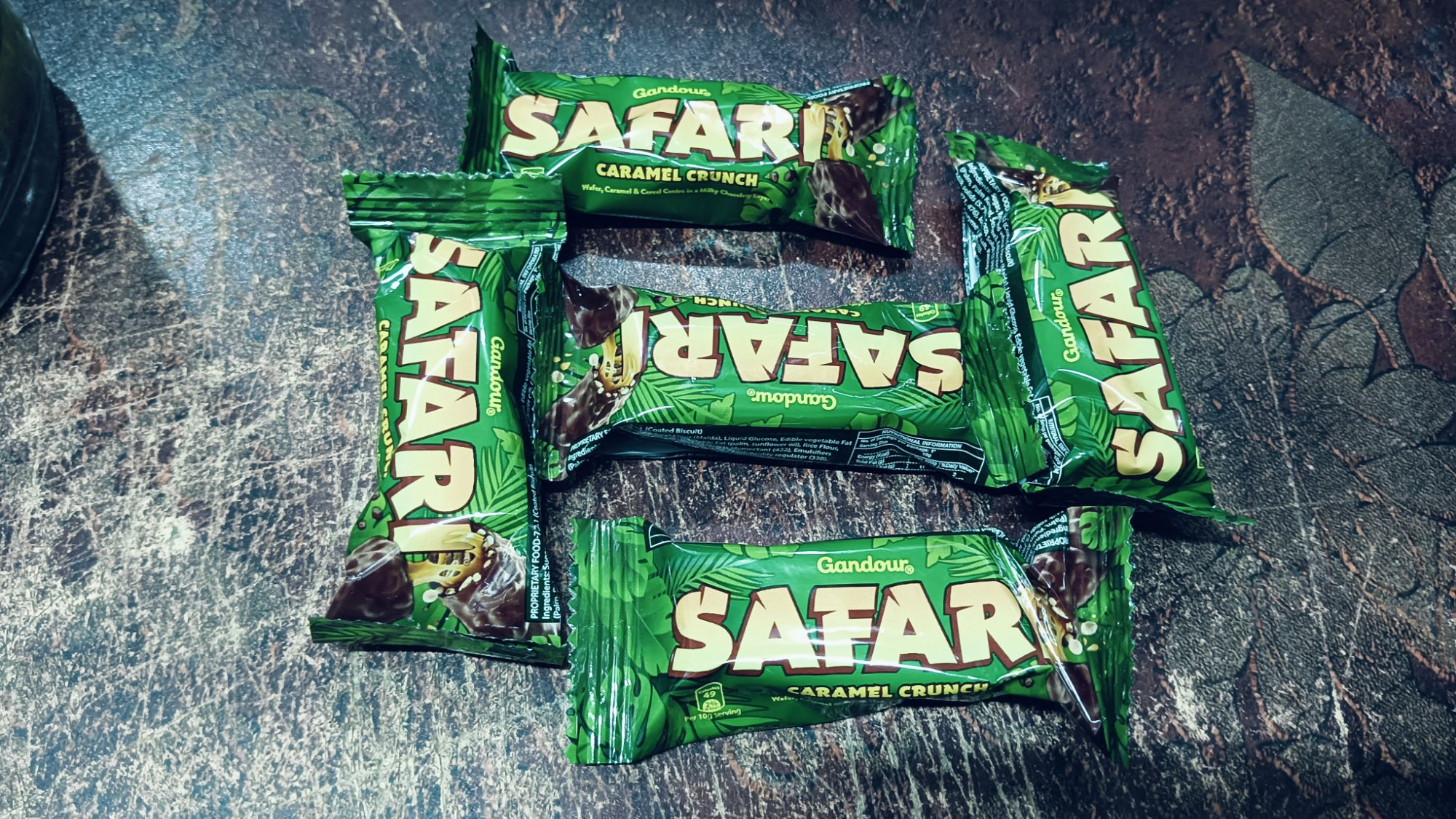 Safari Chocolate Bar 10gm - 1 Box. 