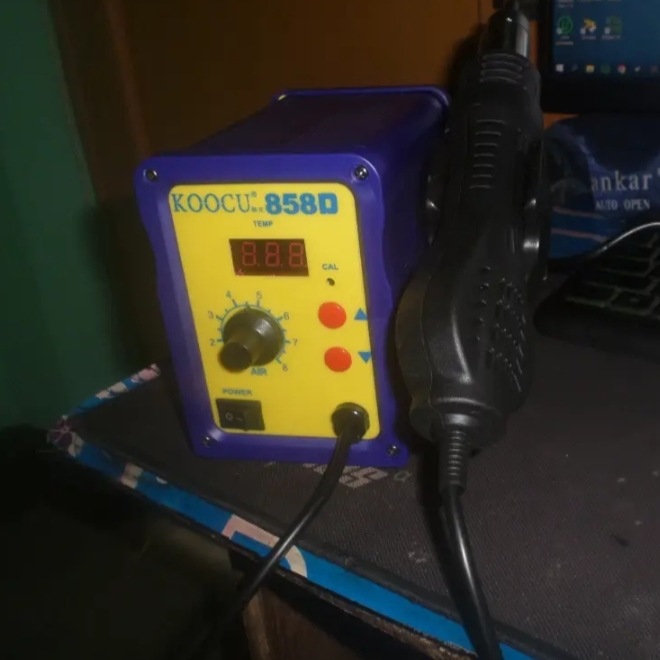 858D SMD Brushless Heat Gun Hot Air Rework Soldering Station 700W 220V Multifunction SMD/SMT Rework station with LED Temperature Display replace BK-858A 878D 878D+. 