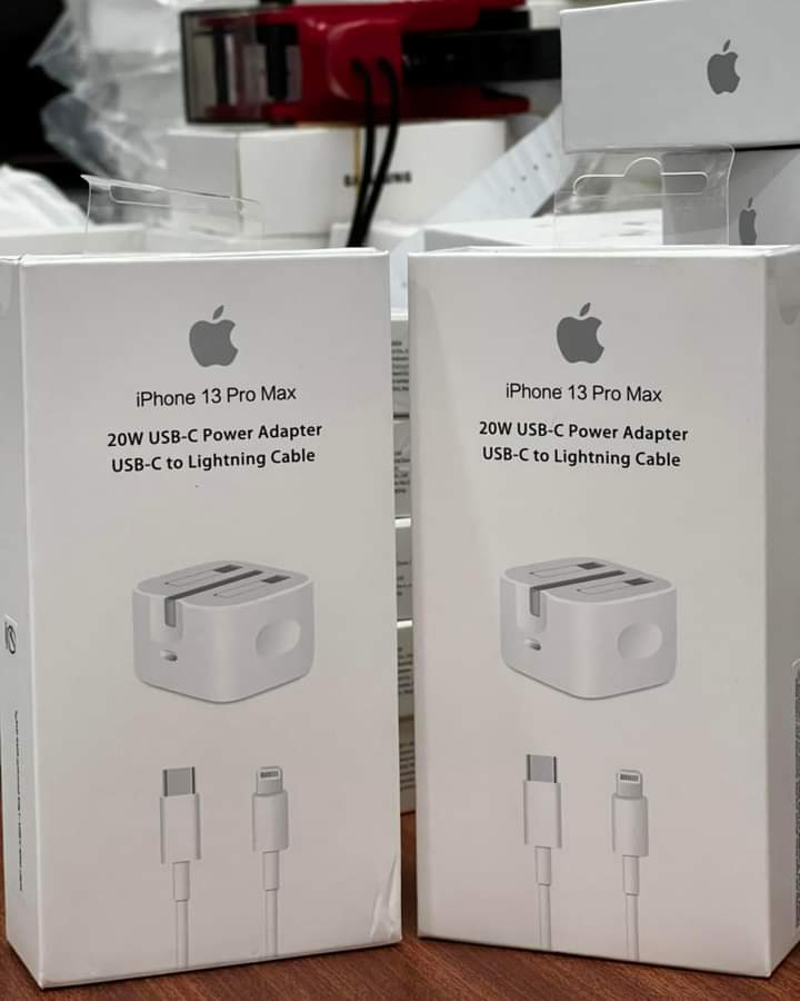 20W Fast Charger with Cable Compatible with Apple iPhone 13, iPhone 12, iPhone 11, iPhone X, iPhone 8 Series | 20 Watt Charger for iPhone 13 Pro Max/ 13 Mini/ 12/12 Pro Max/11 Pro and iPad BD nGADGE. 