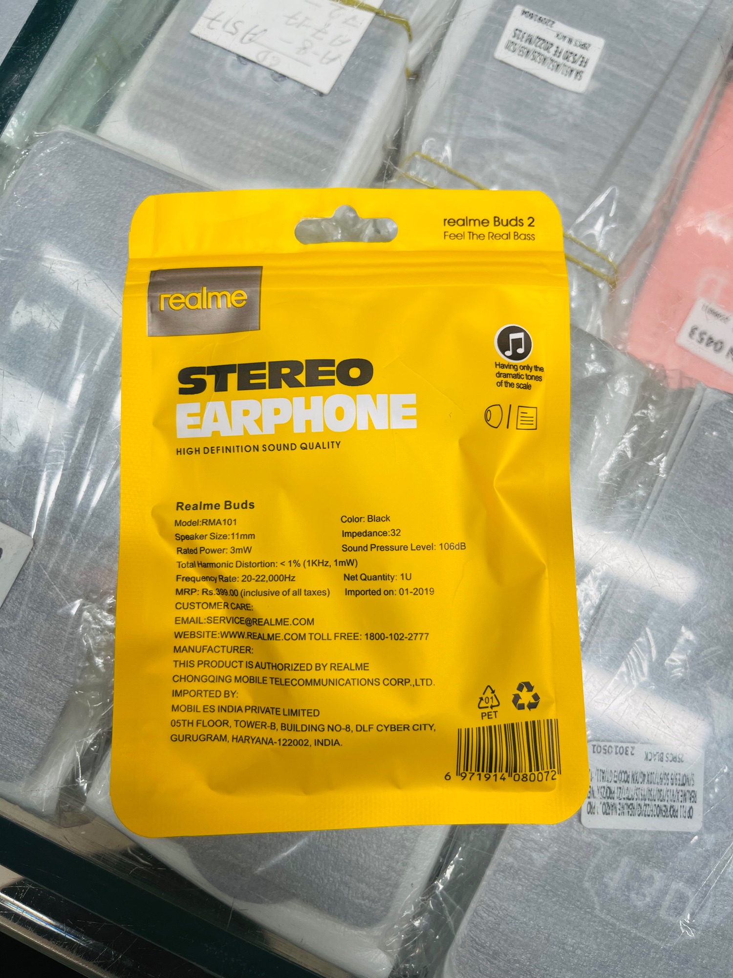Realme STEREO EARPHONES REALME BUDS 2 HIGH DEFINITIONS SOUND QUALITY. 