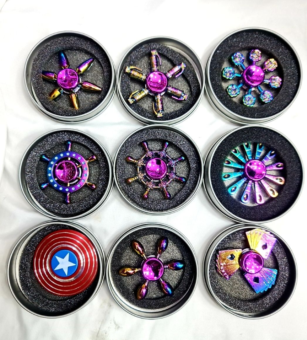 Spiderman Fidget Spinner - Red. 