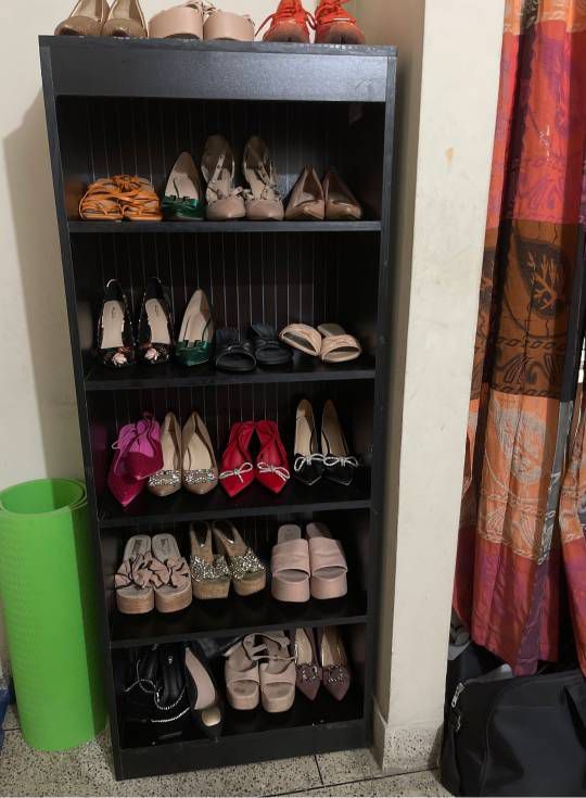 Book Shelf Best Quality And Low Price,,, - Book Shelf. 