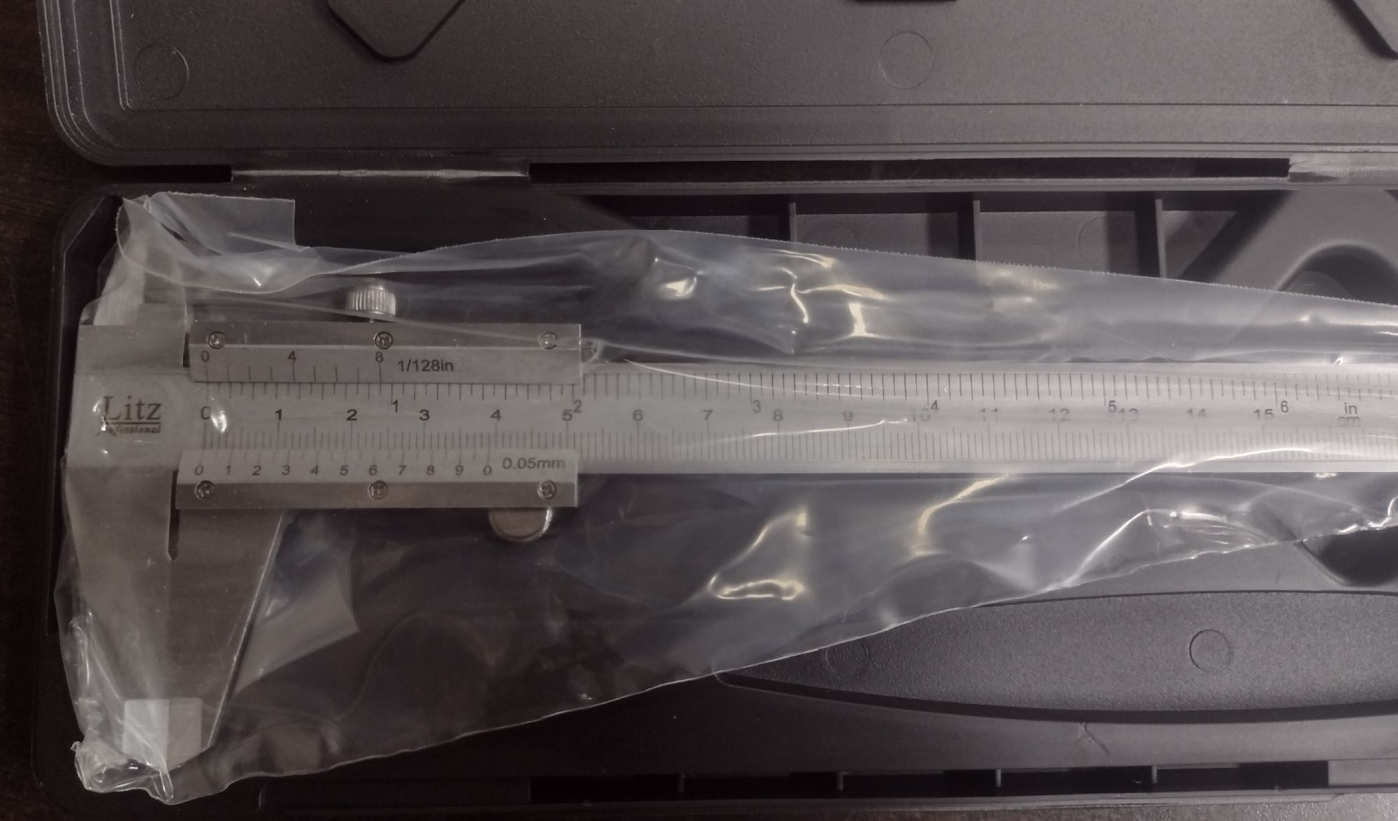 Analog Vernier Slide Caliper- 150mm. 
