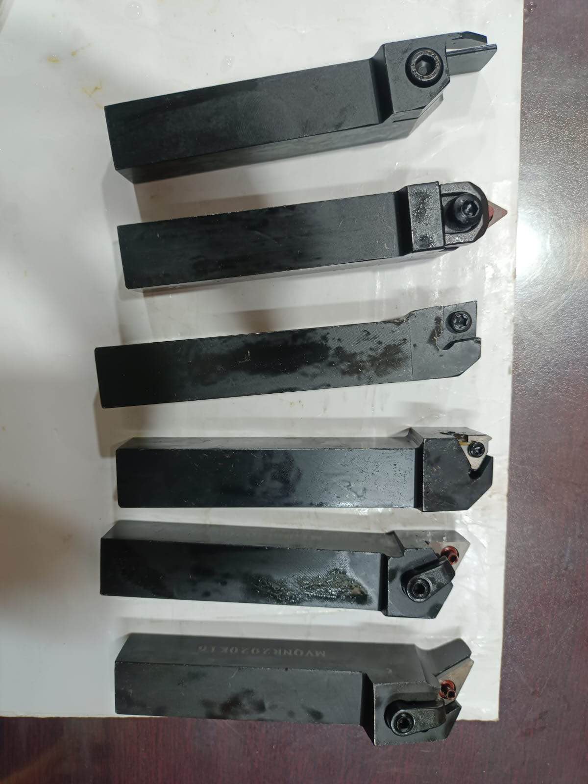 CNC INSERT CNMG/DNMG/SNMG/TNMG/VNMG/WNMG/APMT/MGMN Carbide 10 pcs/plastic box 10 pcs ISO Finishing, Semi-finishing and roughing. 