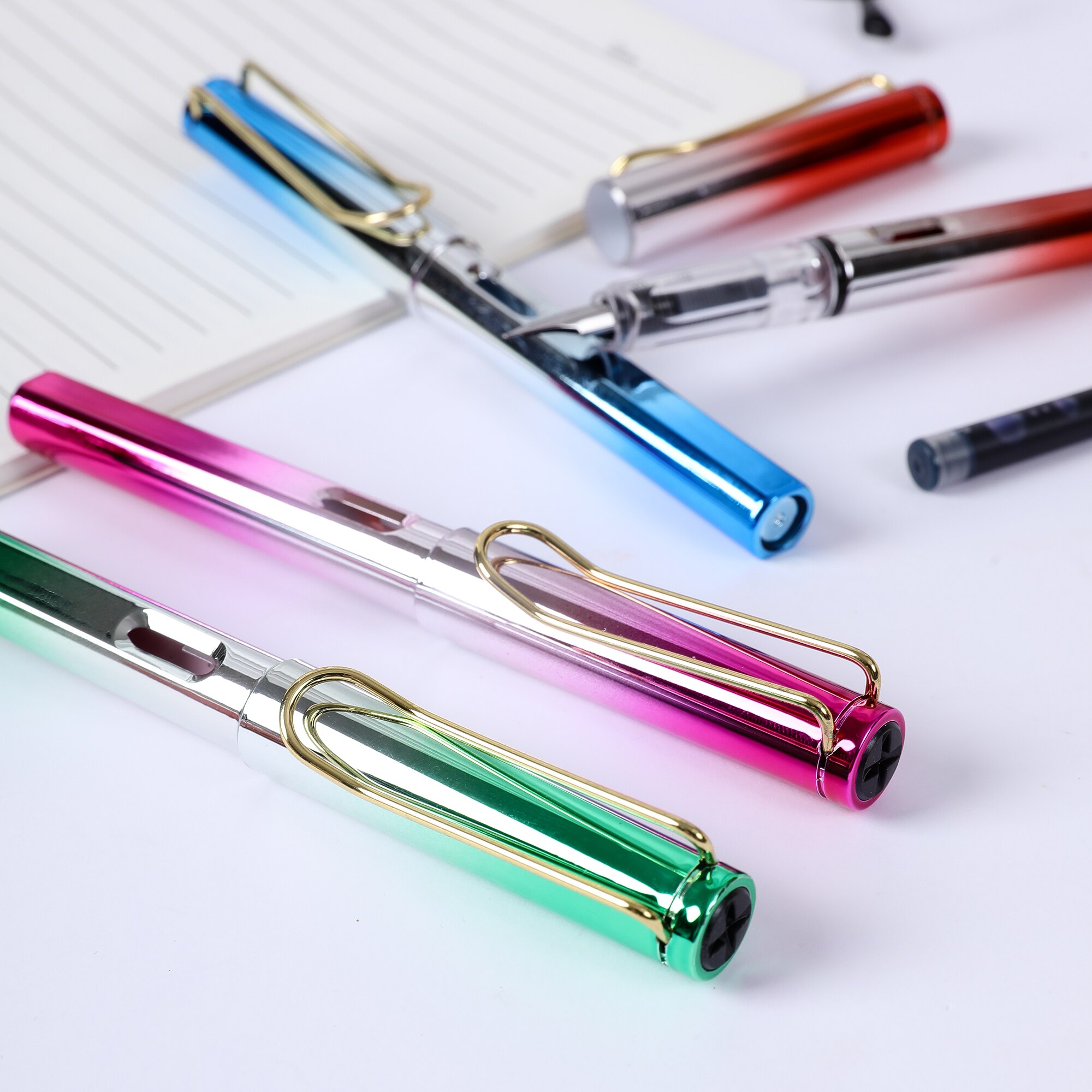 1 Pce Fountain Pen with 4 Replacable Black Ink Set EF 0.5MM Nib Writing Pens Fashion Gradient Color School Office Supplies. 
