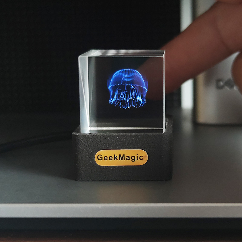 GeekMagic GIFTV Crystal Holographic Desktop Decoration Smart Weather Station Digital Clock with GIF Animations and Image Album. 