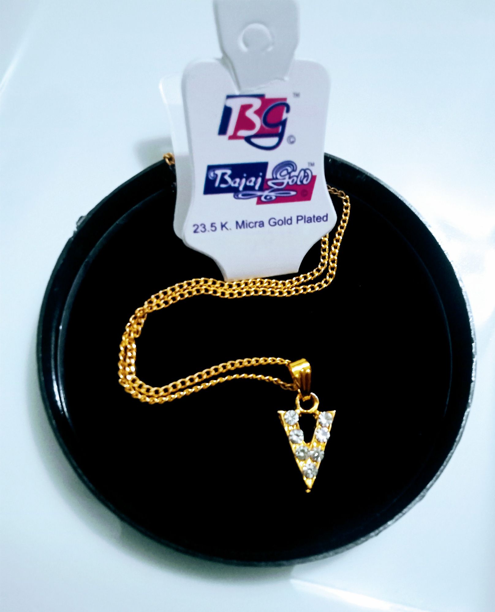 Capital Initial Letter A-Z Link Mens Women Chain Pendant Necklace for Women
This site uses cookies and related technologies as described