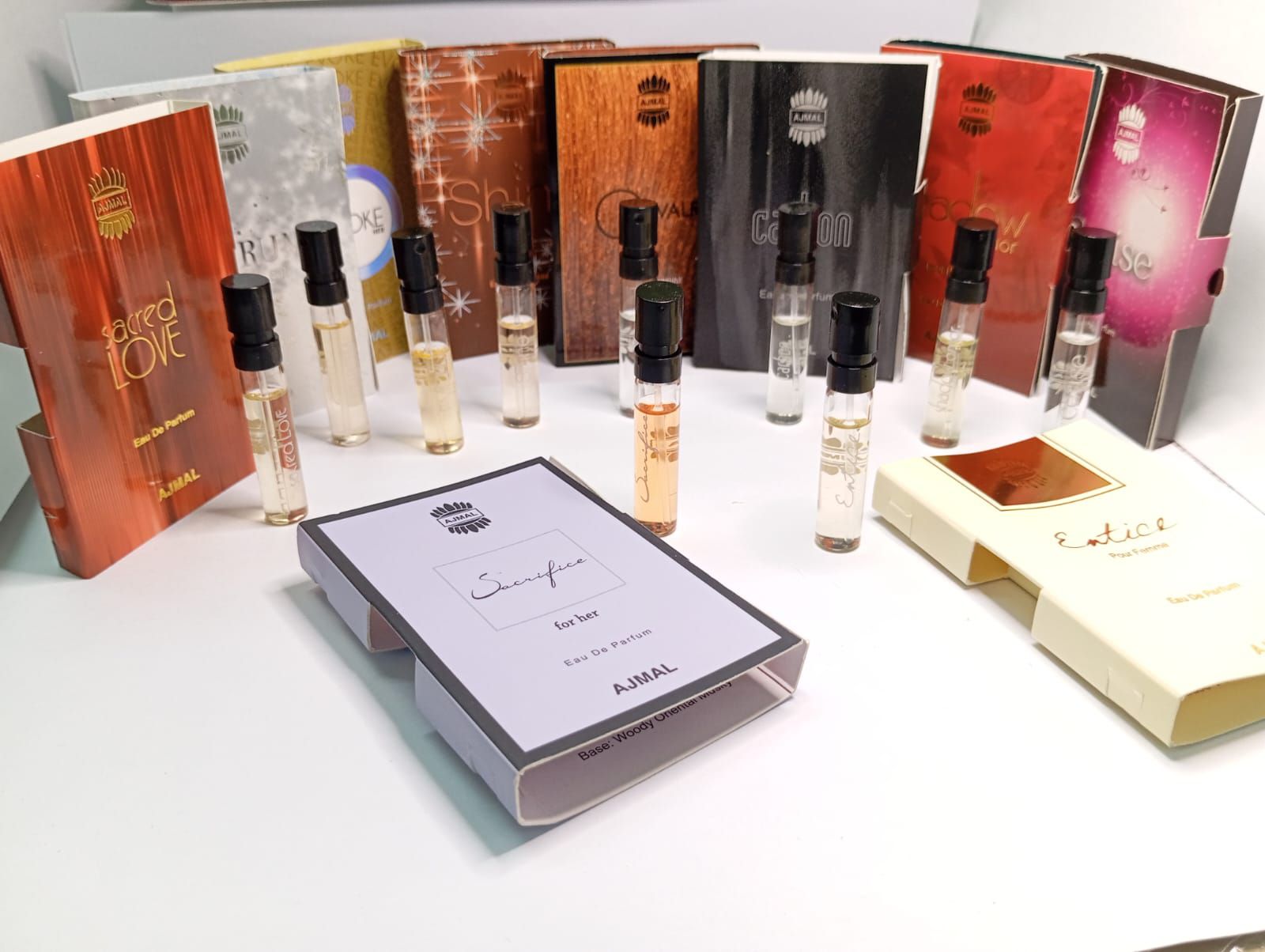 mini perfumes legendary perfumes tester minimum 5 pcs. 