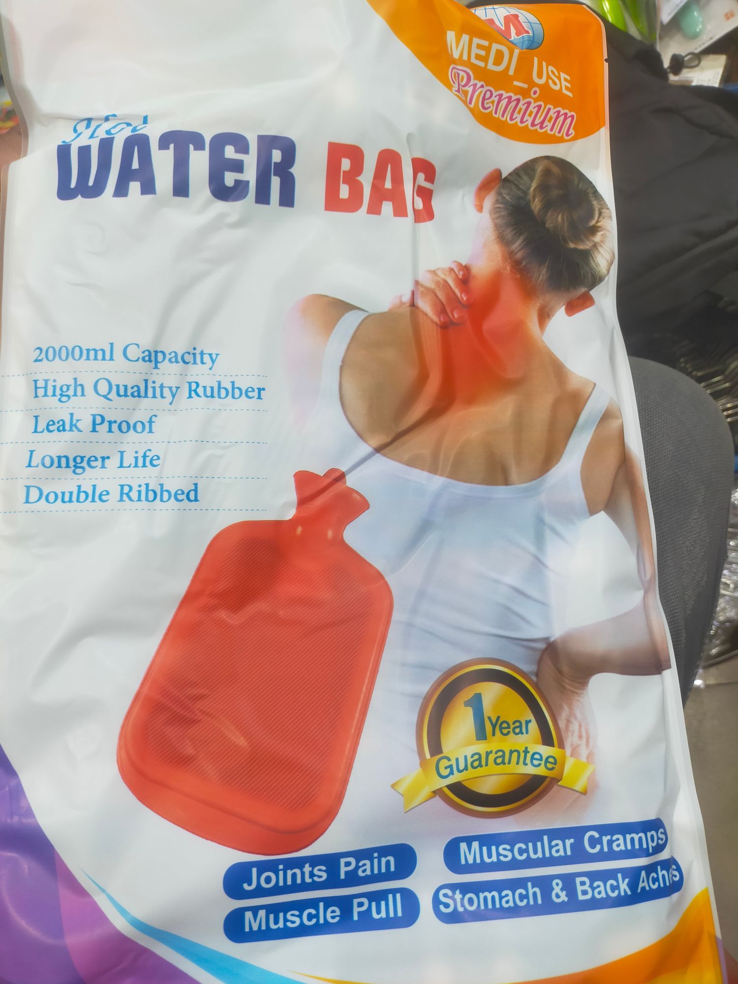 Thermocare 2000ml Rubber Hot Water Bottle. 