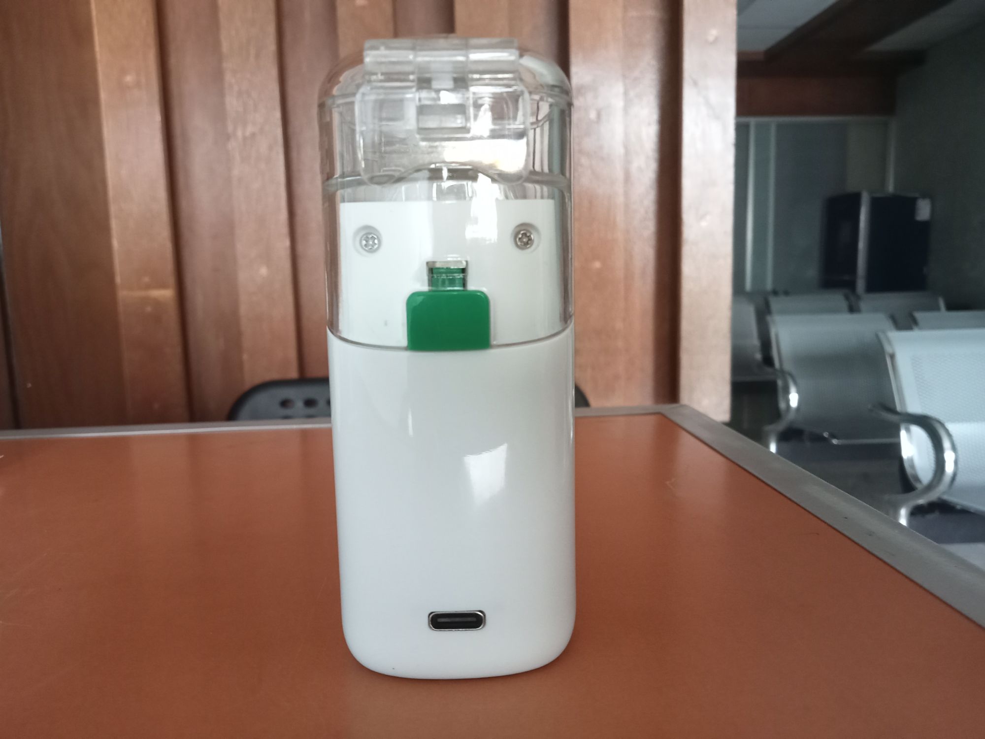 Mesh Nebulizer GK-101 QUIT AND PORTABLE LOW POWER, instruction manual. 