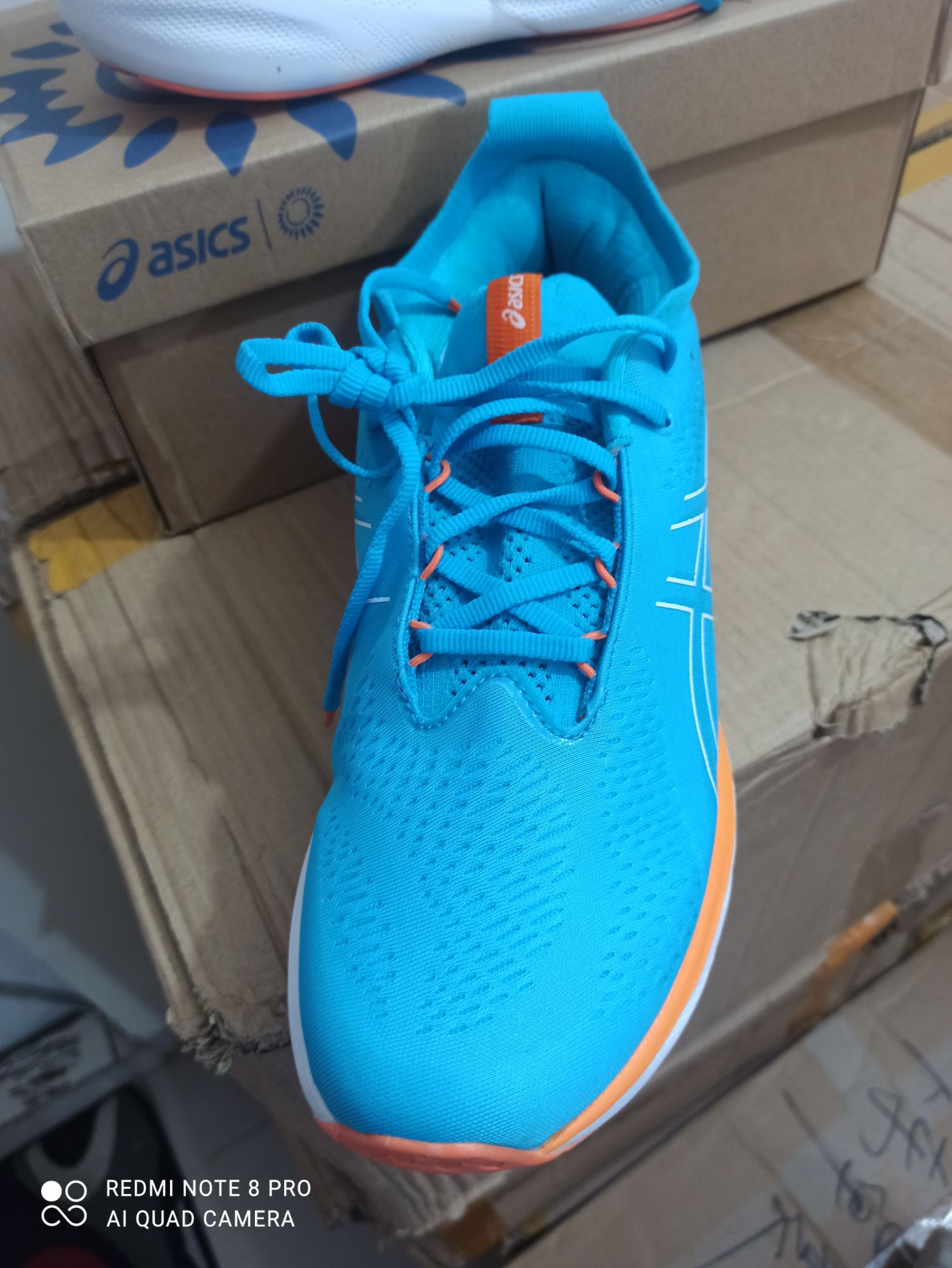 Asics Gel Nimbus 25 running shoes for men. 