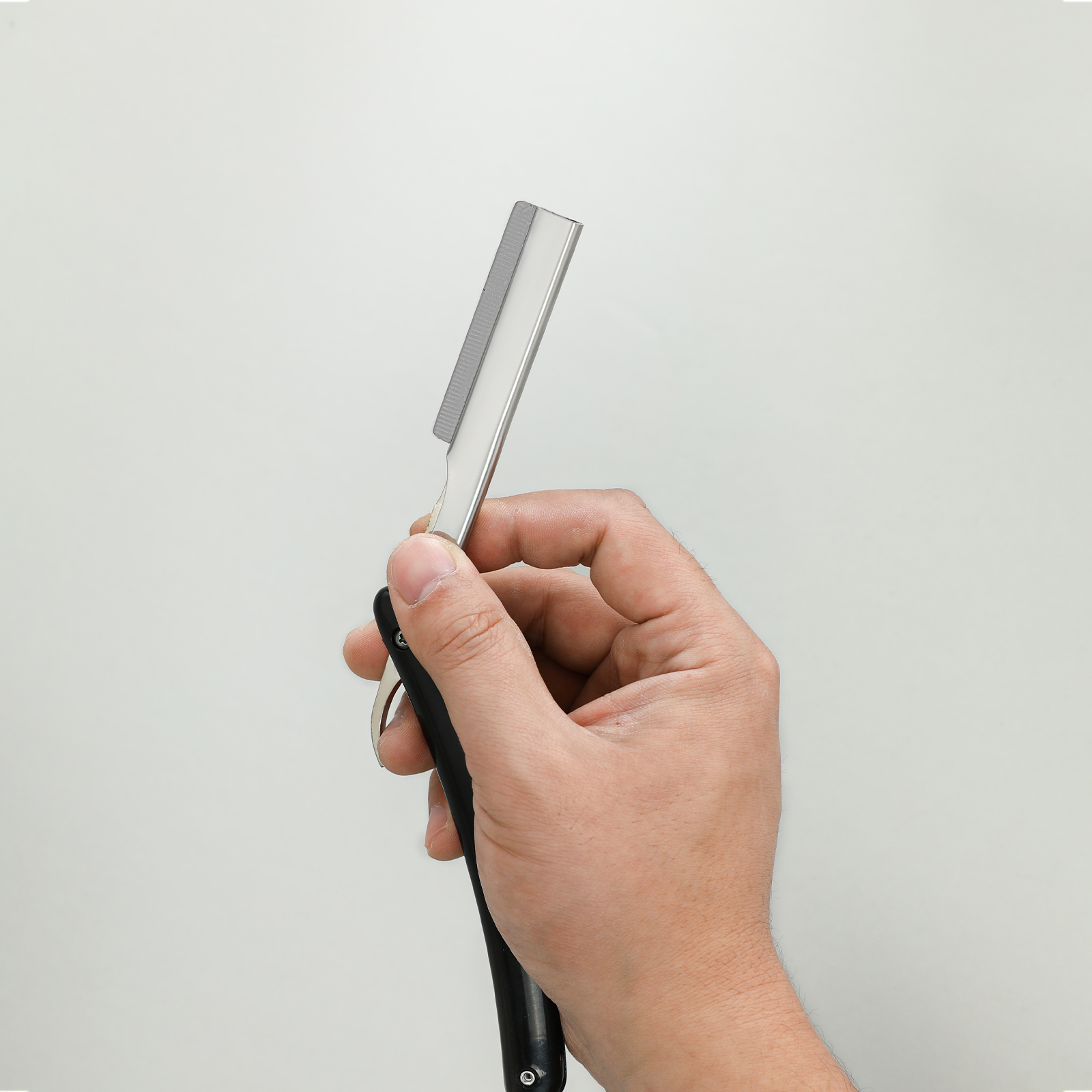 Professional Barber Straight Edge Razor with 10 Blades Men's Manual Shaver Salon Quality Razor fOR Men. 