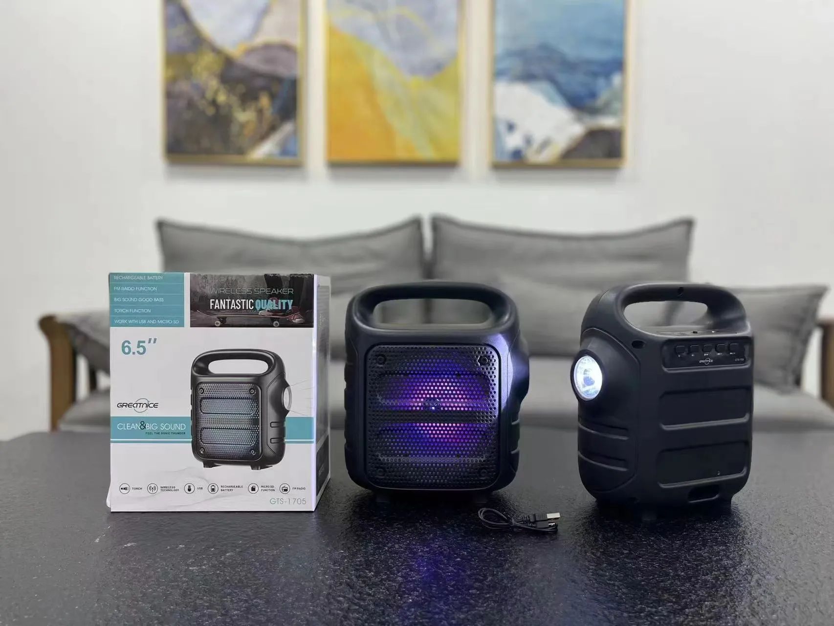 6.5" bluetooth speaker with flashlight