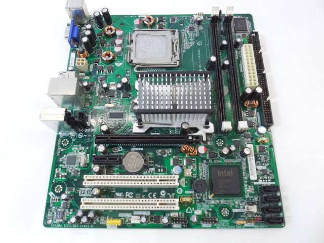 Intel G31 Mother Board DDR2. 