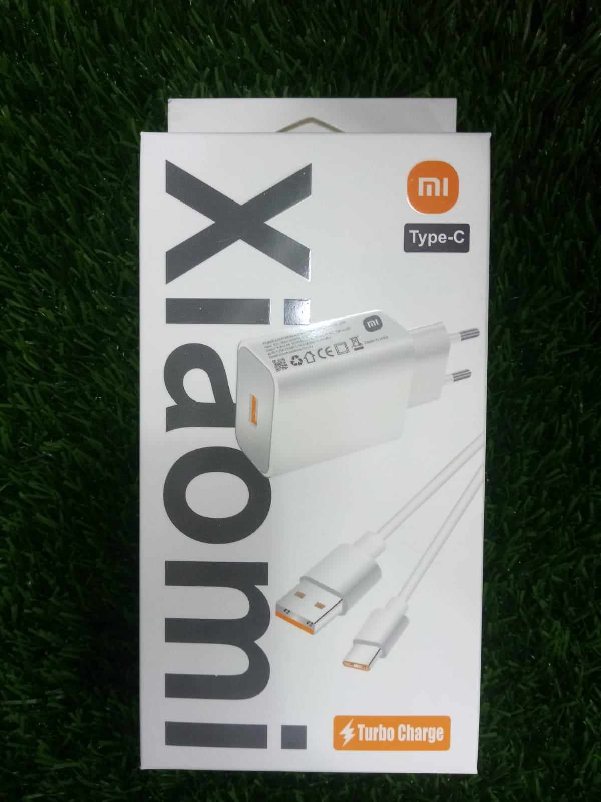 33W Fast Charger for mi/oppo/vivo/Realme/Samsung/redmi showing quick charge. 