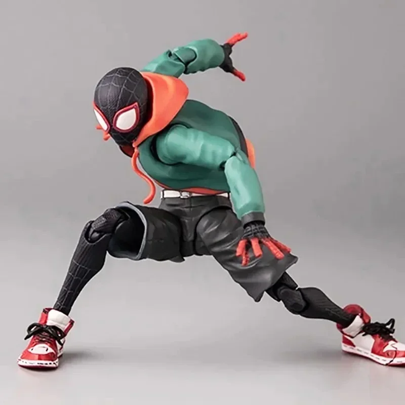 Sv Action Miles Morales Action Figure Collection Sentinel Marvel Spiderman Spider-Man Into the Spider Verse Figures Model Toys. 