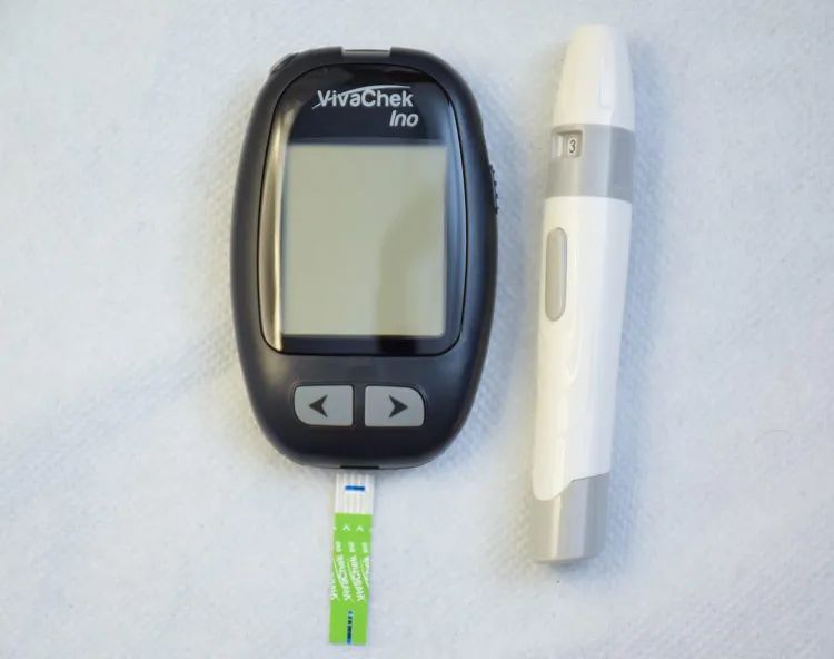 Meter - Vivacheck Diabetes Test Machine Monitoring System. 