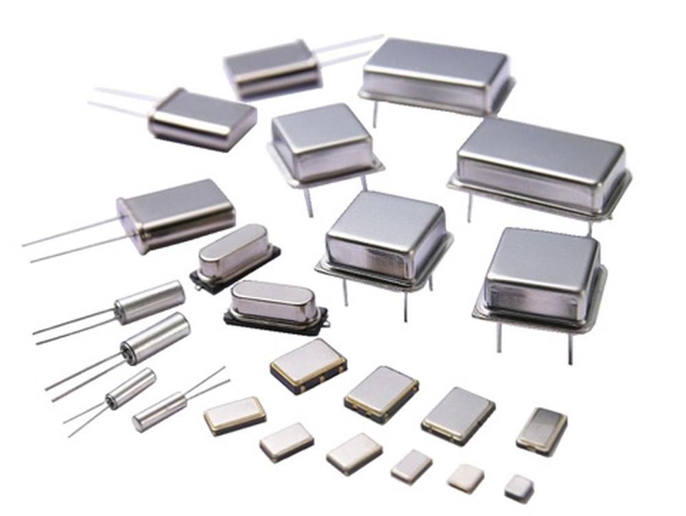 20 MHz - FLATE CRYSTAL OSCILLATOR Big-5Pcs - Exceptionally beautiful and finely crafted - Eco-Friendly. 