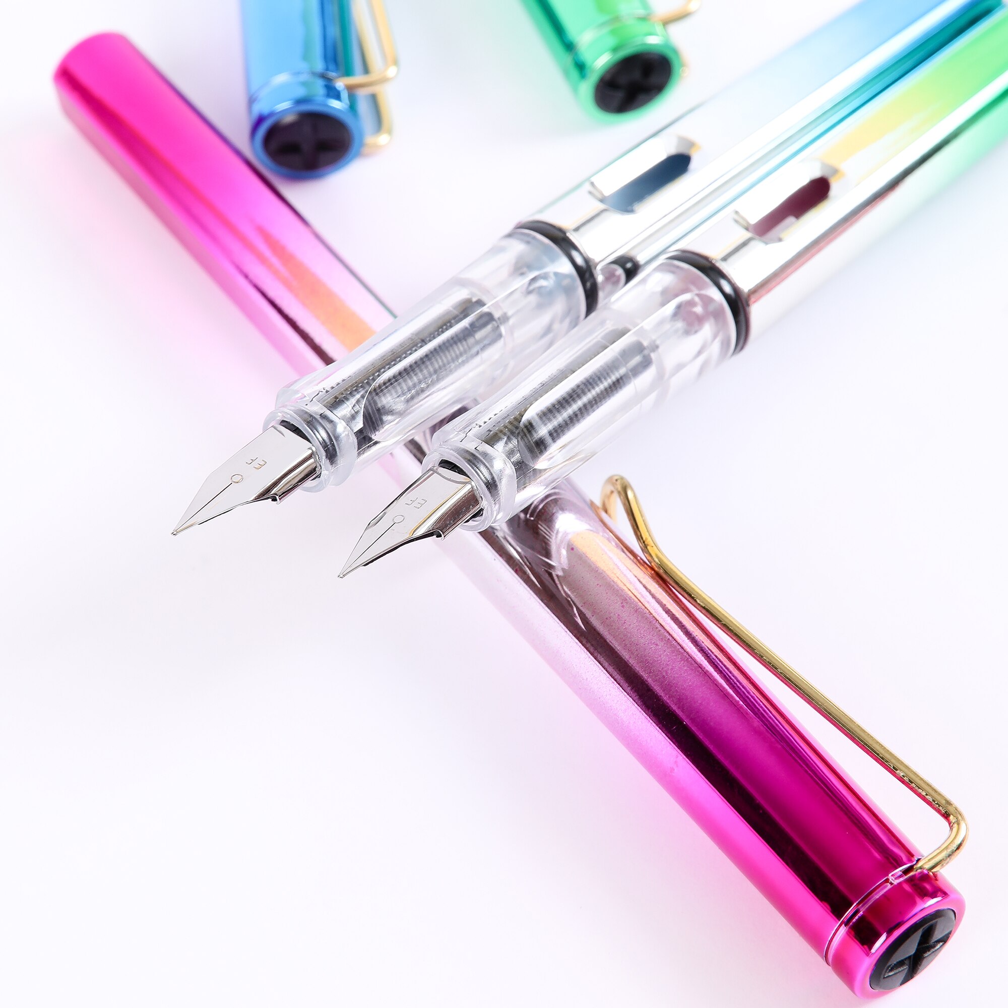 1 Pce Fountain Pen with 4 Replacable Black Ink Set EF 0.5MM Nib Writing Pens Fashion Gradient Color School Office Supplies. 