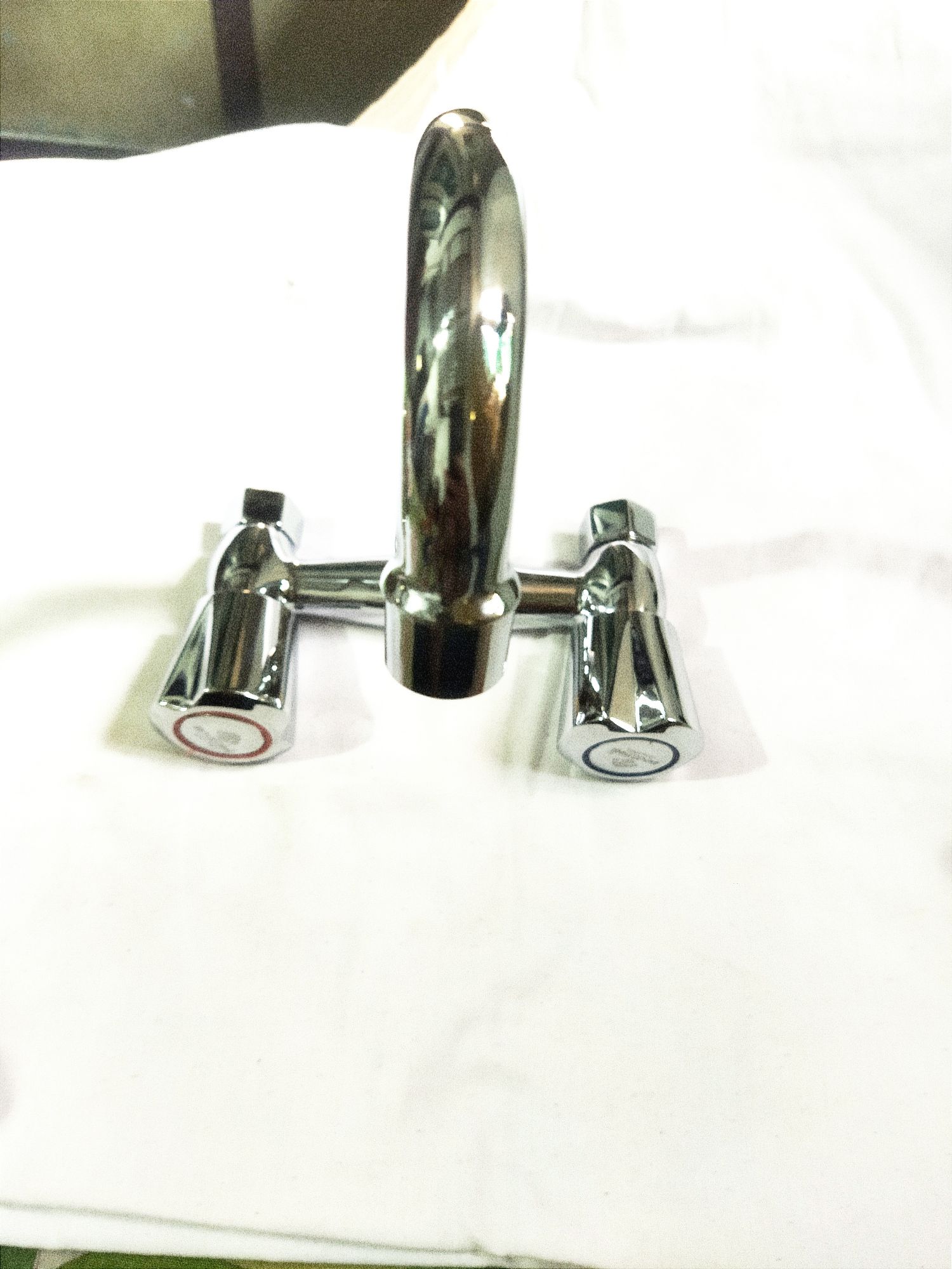 Sink mixer (Moontaha)