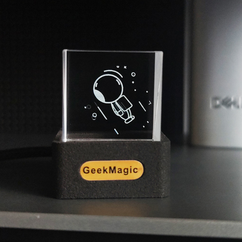 GeekMagic GIFTV Crystal Holographic Desktop Decoration Smart Weather Station Digital Clock with GIF Animations and Image Album. 