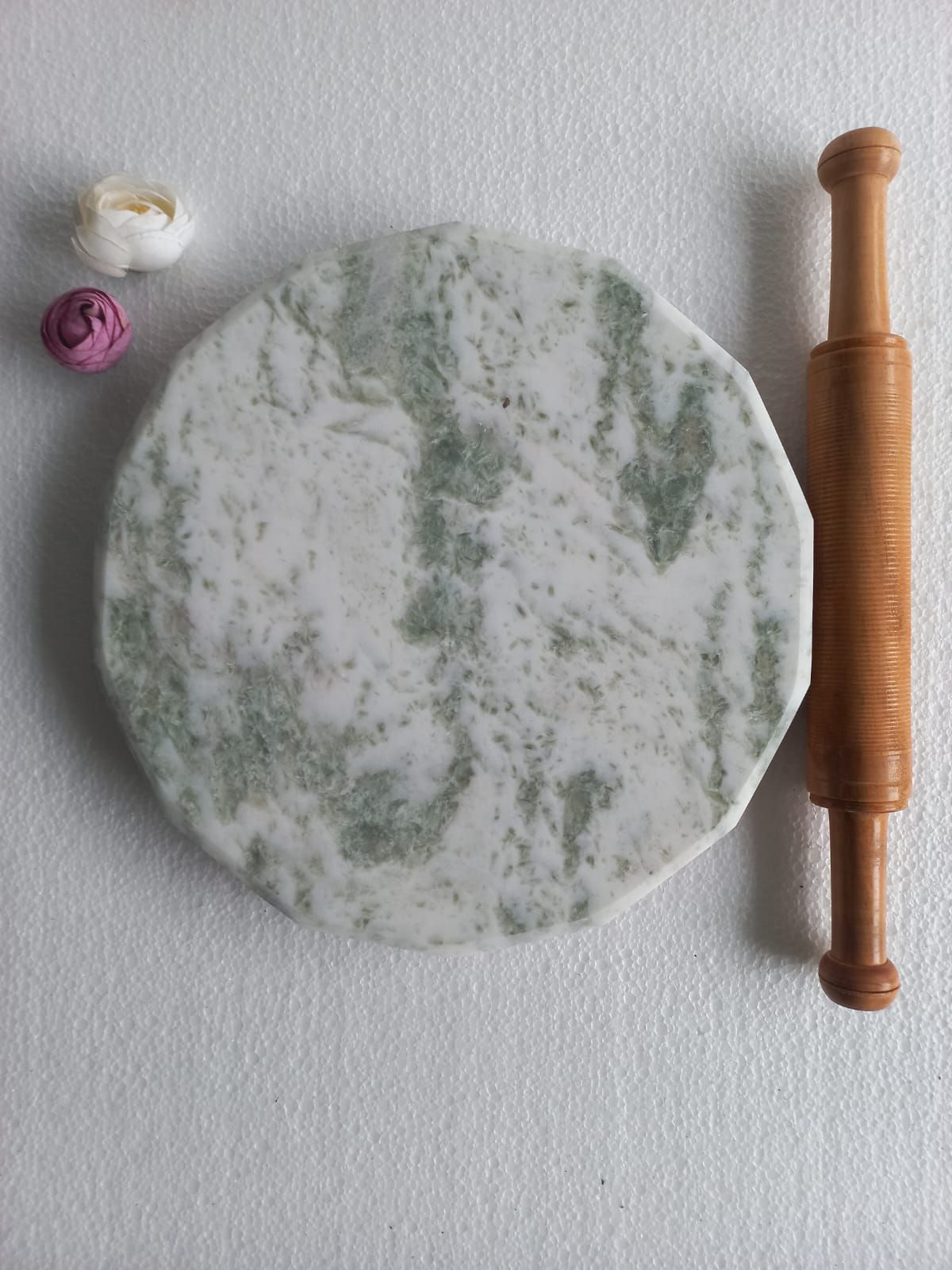 Marble Stone/Pathor Roti/Ruti/Parata/Luchi Maker with Belon
                  ''১০০% প্রাকৃতিক পাথর হতে তৈরি।''. 