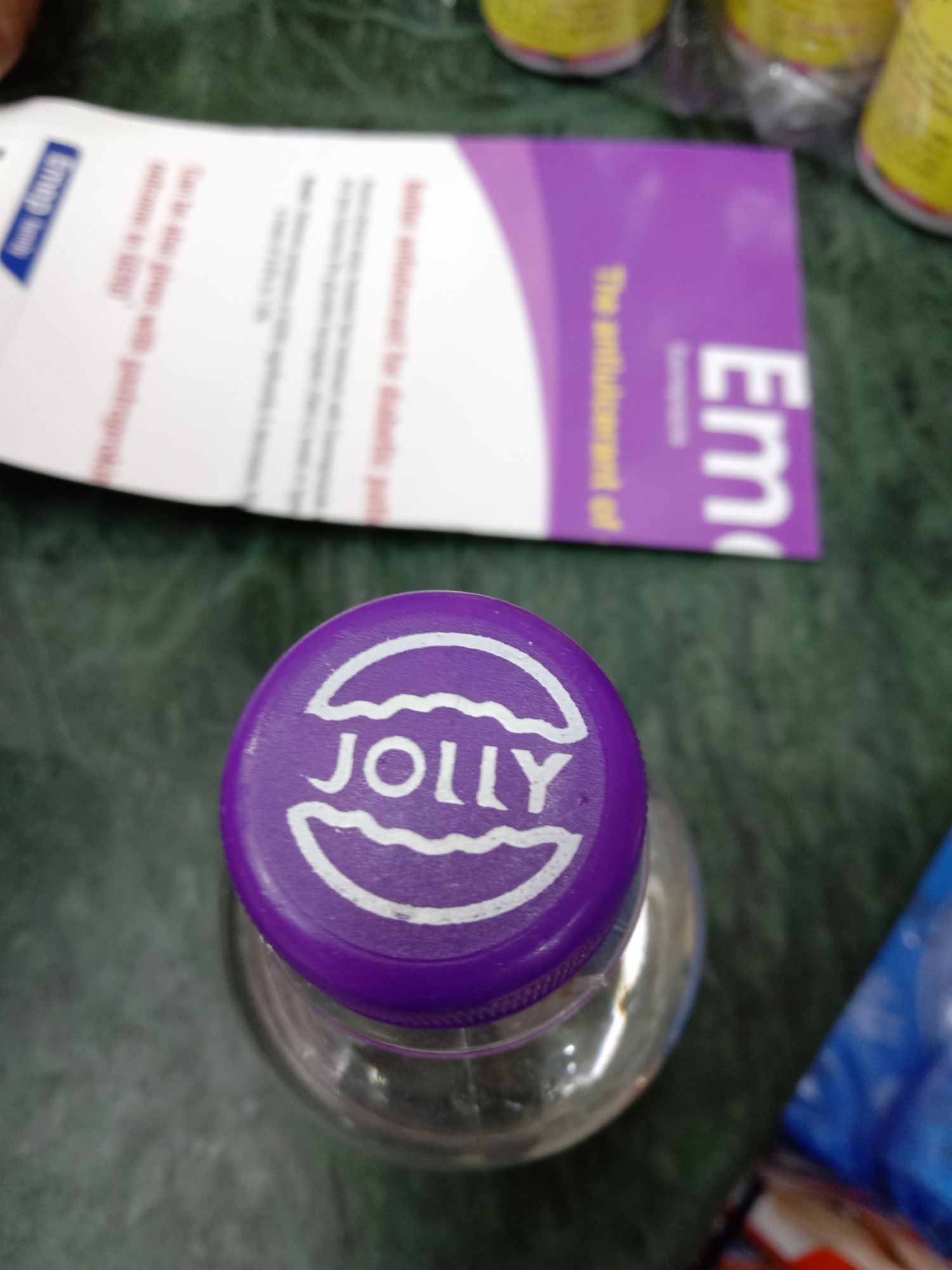 60 ml +120+200 ml + 400 4 bottle ml Jolly gliserin for winter. 