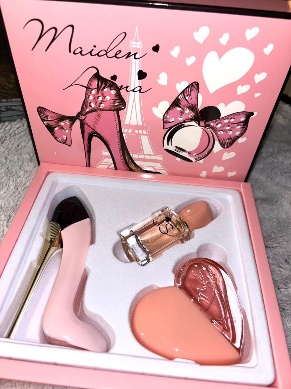 Maiden Anna.
 3-in-1 perfume set.. 