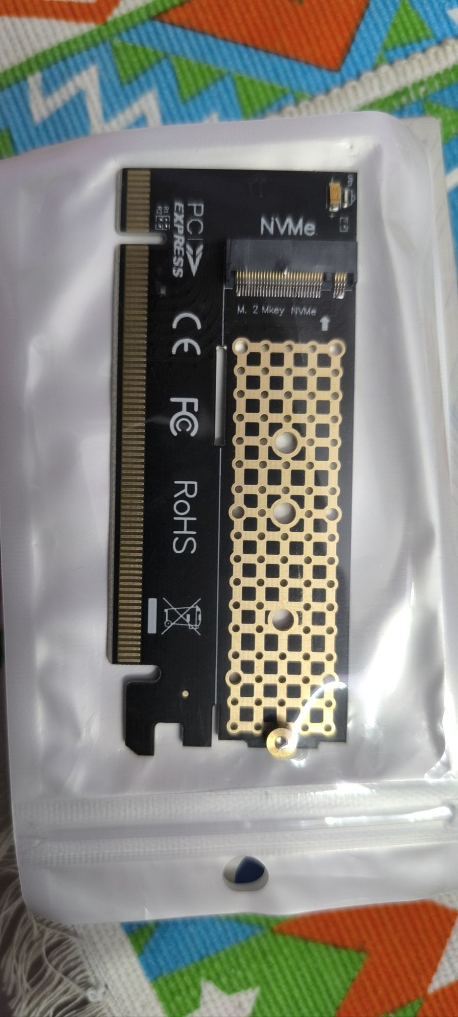 M.2 NVME SSD to PCIe 4.0 x4 Adapter Card, PCIe 3.0 x4 Adapter Card 2280 SSD PCIE X4 Expansion Card for Desktop PC, PCI-E GEN4 16Gbps Full Speed. 