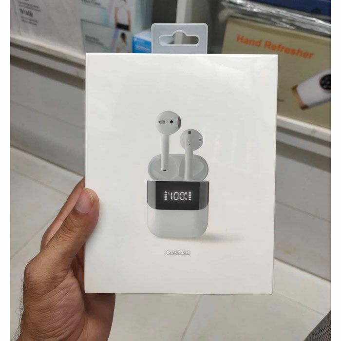 UiiSii GM20 Pro Bluetooth 5.1 TWS Earbud with Charging Case. 