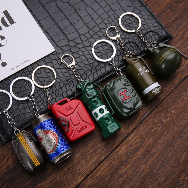 Key chain PUBG helmet pan weapon model pendant peripheral street stall key chain small gifts