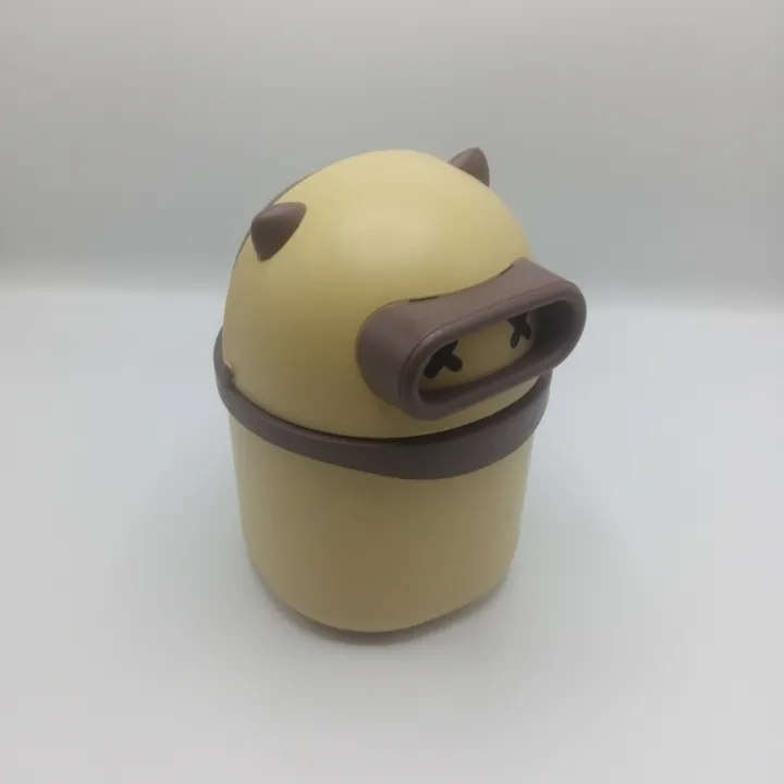 1Pcs Mini Table Desk Dustbin Household Shake Lid Type Waste Bin Garbage Trash for Car Office Home Kitchen and Study Table. 