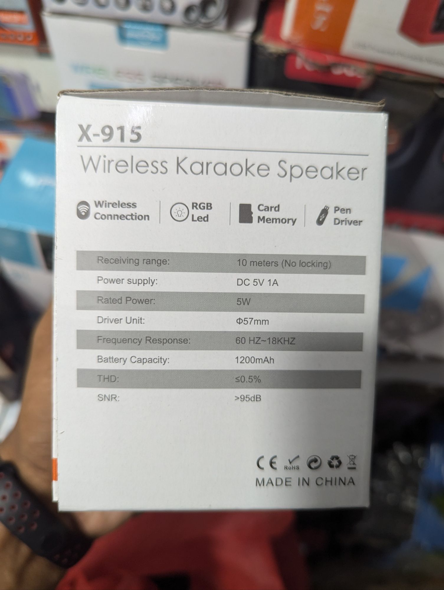 X-915 Colorful light RGB home music Bluetooth SpeakerWaterproof HiFi Super bass Wireless Mini portable Speaker with Bluetooth, FM Radio. 
