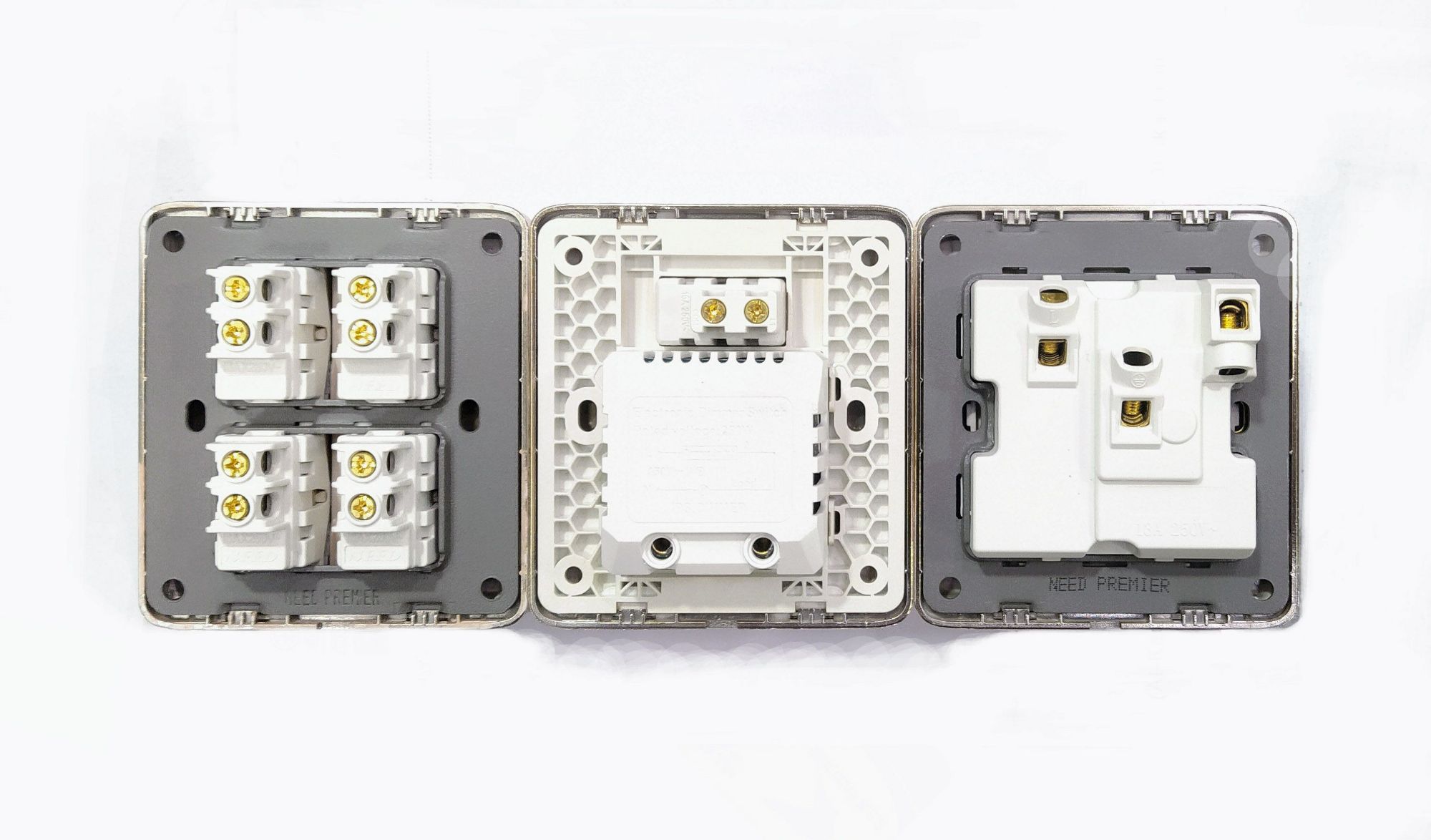 Need Gang Switch Premier Standard Value Pack: 4 Gang+ Fan Dimmer+13A 5 pin Multi Socket+3 gang Plastic Back Cover.. 