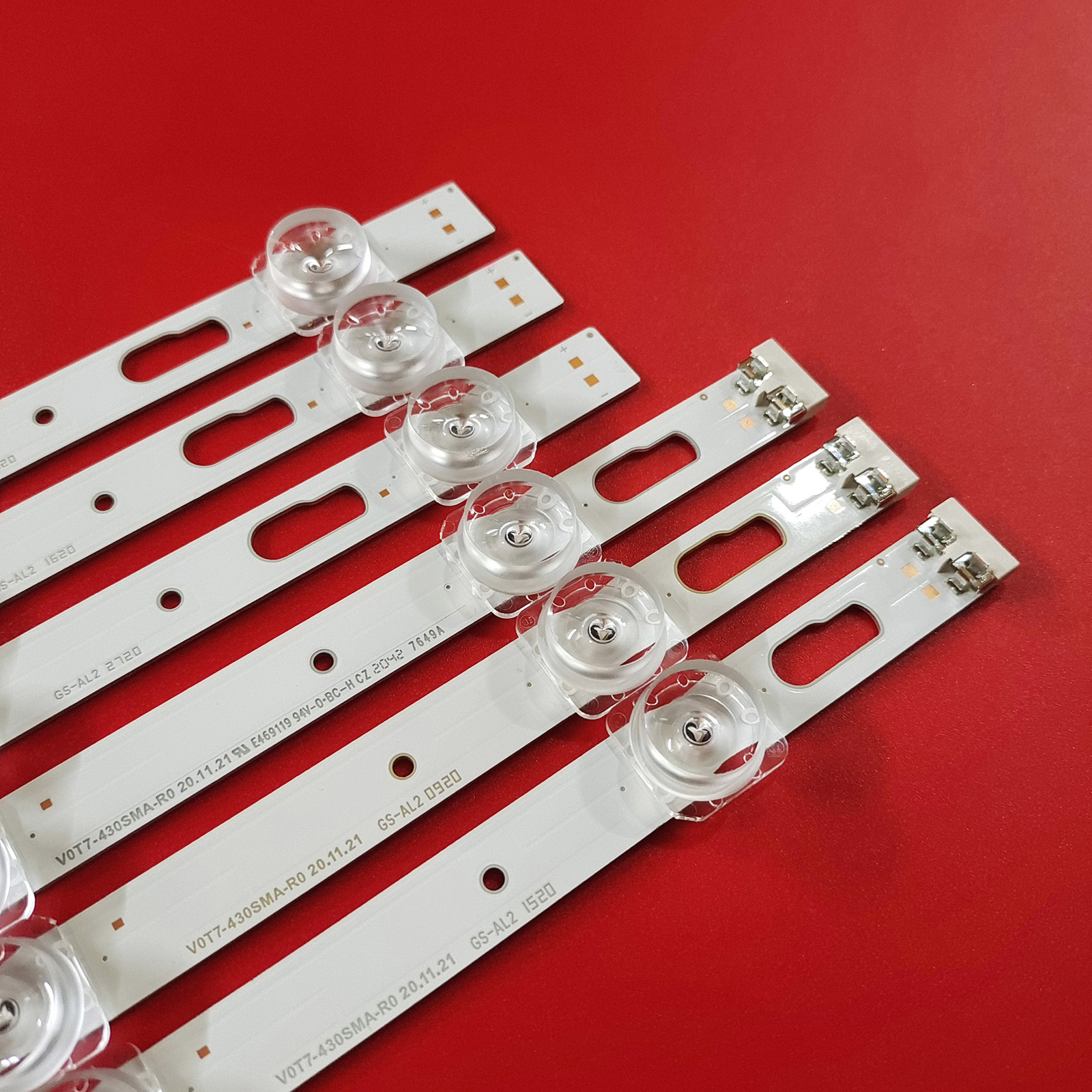 6Pcs 1Set LED Backlight Strip for Samsung 43" TV V0T7-430SMA-R0 V0T7-430SMB-R0 UE43TU7072U UE43TU7092 UE43TU7170U CY-GT043HGAY2. 