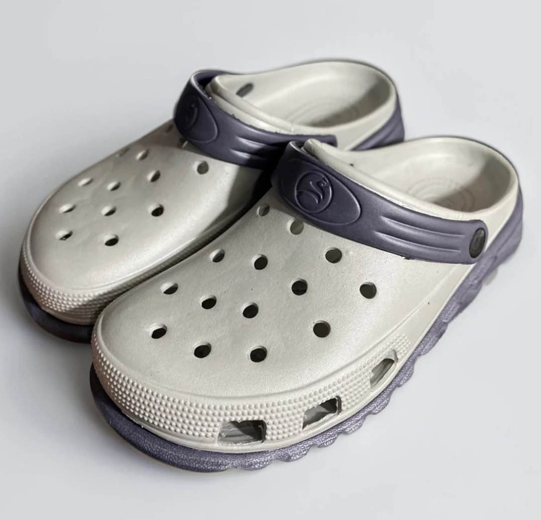 New Super Comfortable EVA Rubber High Quality Anti-Slippery Casual Crocs Clogs Sandals for Men