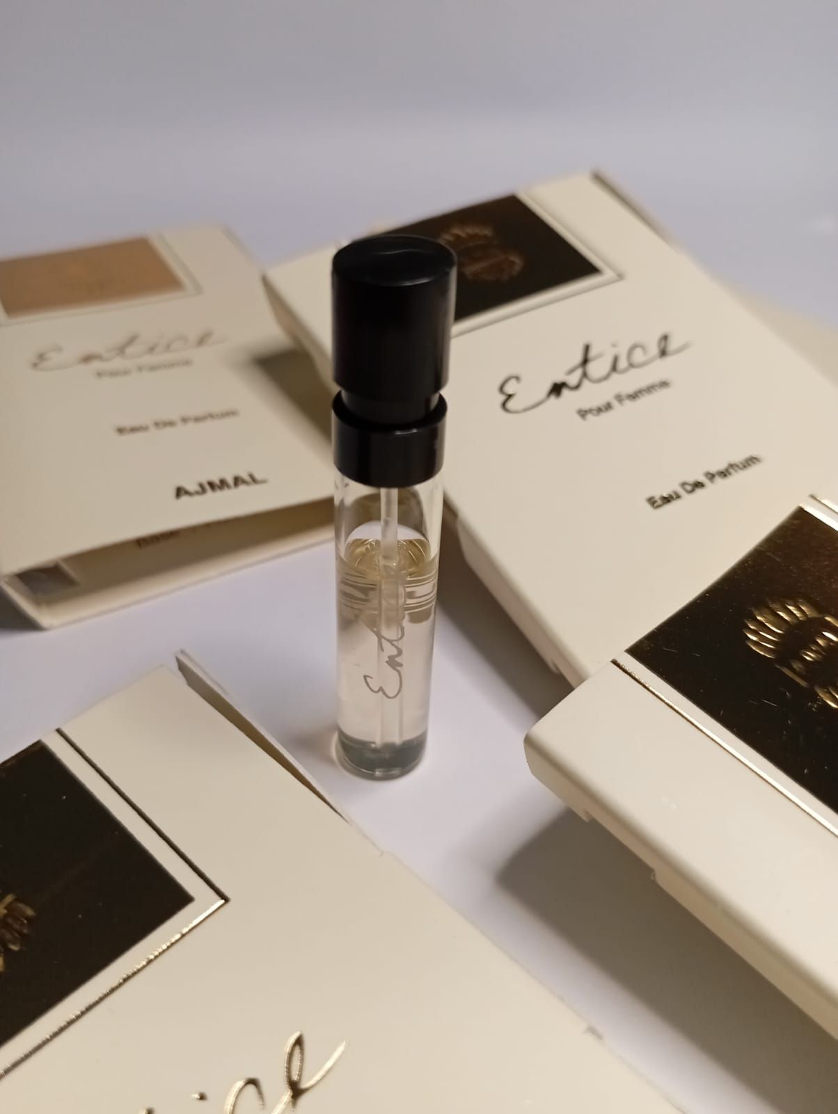 mini perfumes legendary perfumes tester minimum 5 pcs. 