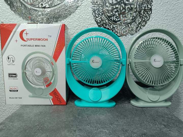 SuperMoon Sm-6680 Model Rechargeable mini Table Fan Withe Led light