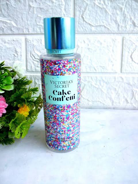 Confetti Fragrance Mist Victoria Secret Cake Confetti Spray