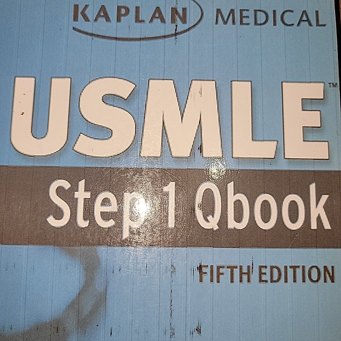 USMLE Step 1 Q-Book. 