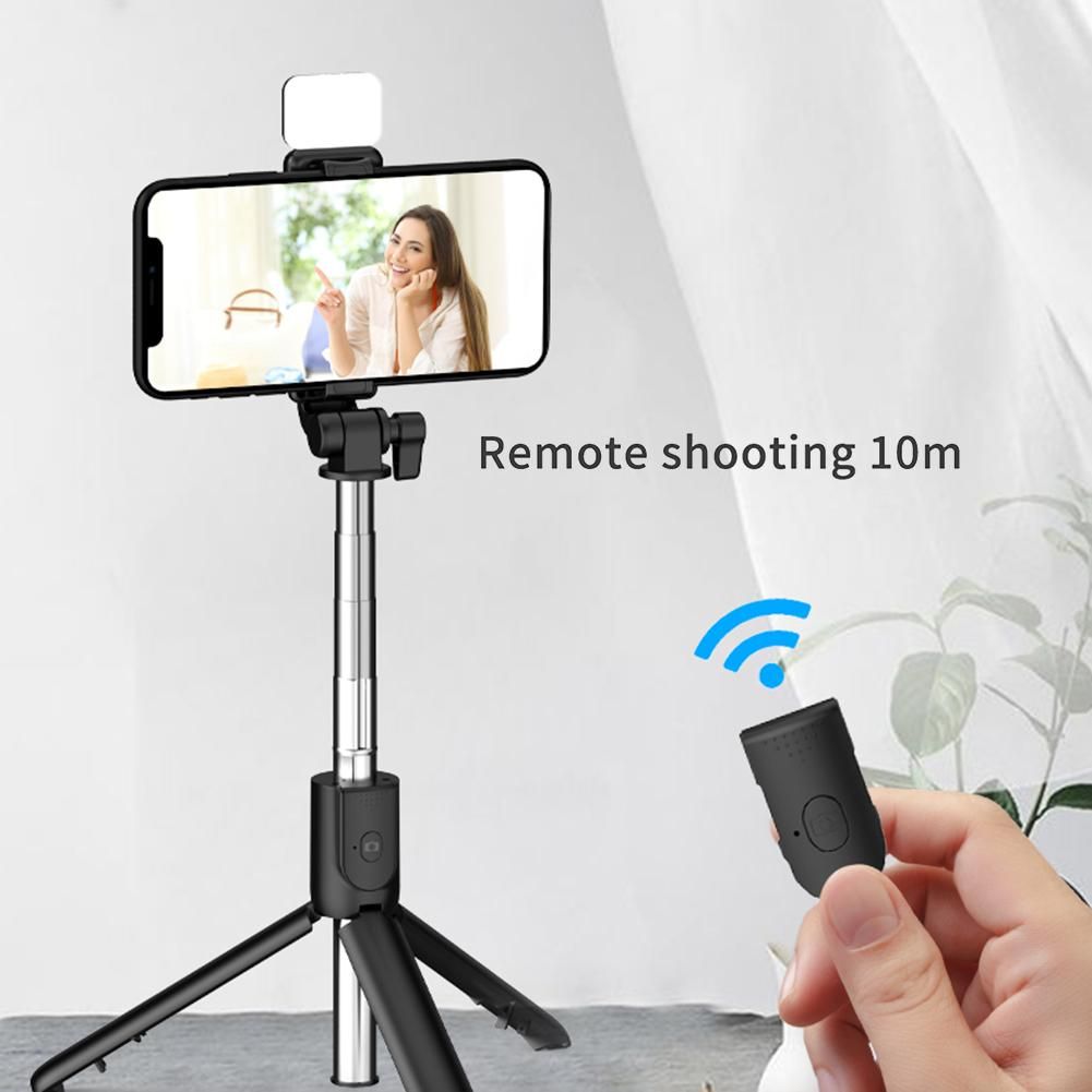 R1s selfie stick with bluthoot and wireless rimote. 