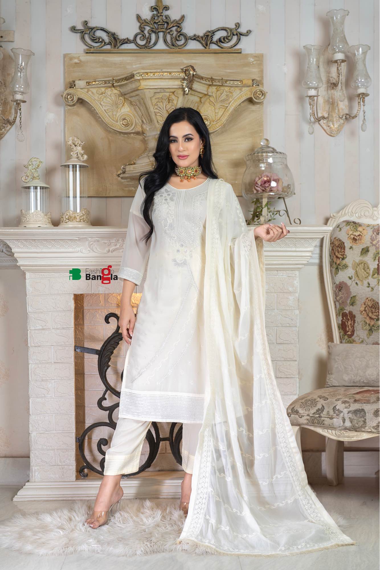 Women's Gorgeous white colour jorget Dress