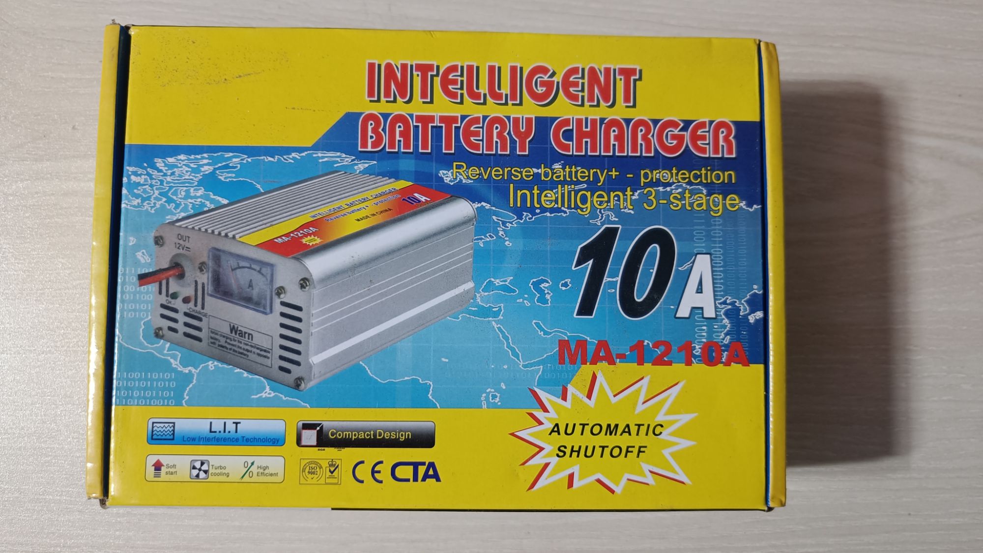 12v 10A Intelligent Battery Charger / 12 Volt Battery Charger 10 Ampere Analog Display Automatic Fast Charging. 