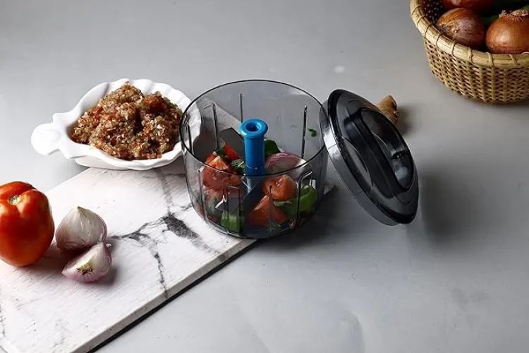 Manual Push Chopper 800ml for Vegetable & Fruit Cutting, Strong ABS Material for Long Duration (Multi Color). 