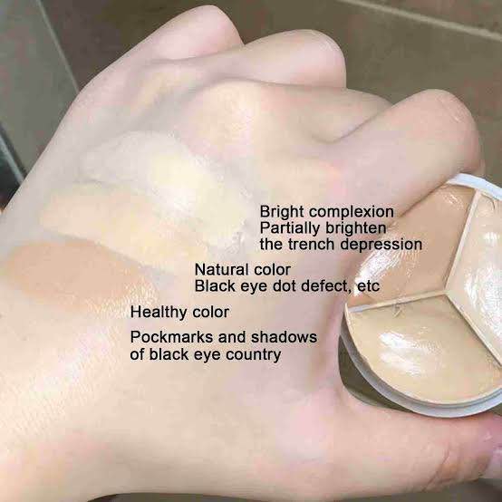 Sweet Mint Concealer, Tri-color Concealer Palette of Covers Acne Marks Dark Circles. 