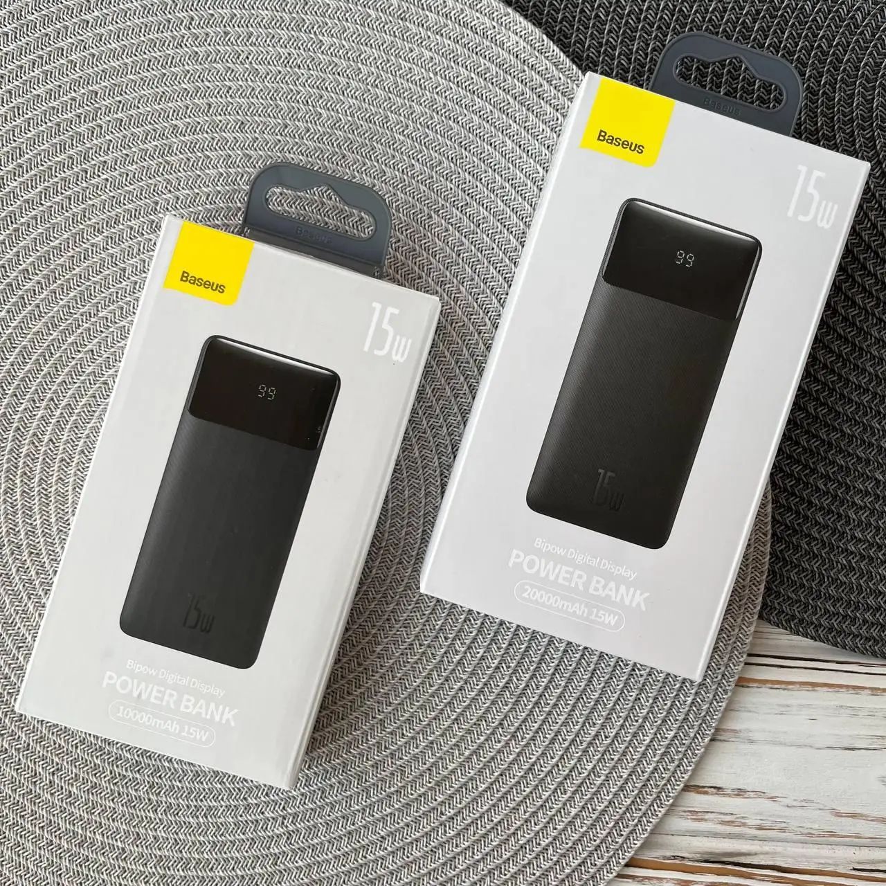 Baseus Bipow 10,000mAh 15W Digital Display Power Bank. 