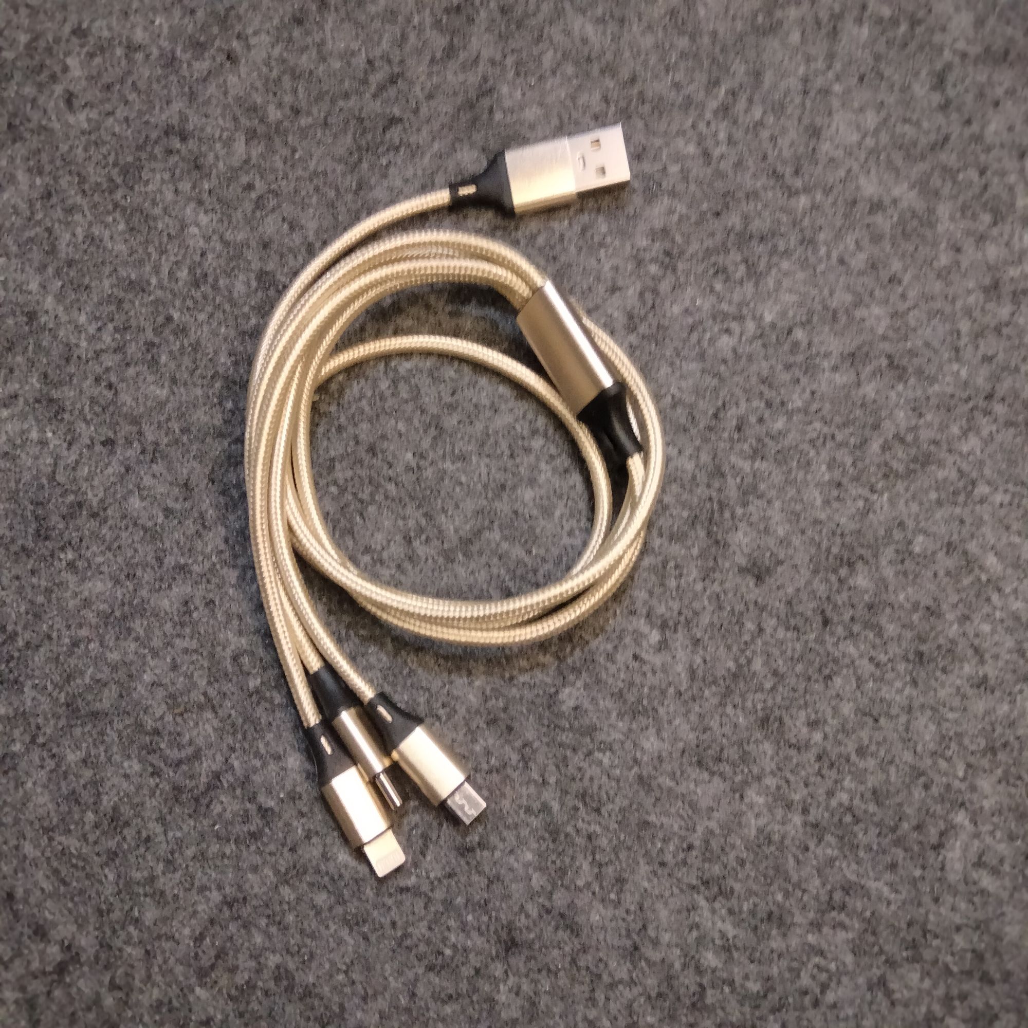 3-In-1 Charging Data Cable - Micro Usb- Type C- Apple Lightning Port- Convenient Charging Solution