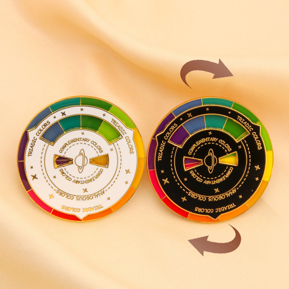 Spinning Color Compass Enamel Pin Novelty Rotatable Palette Brooch Color Wheel Badge for Backpacks Aesthetic Jackets Accessories. 