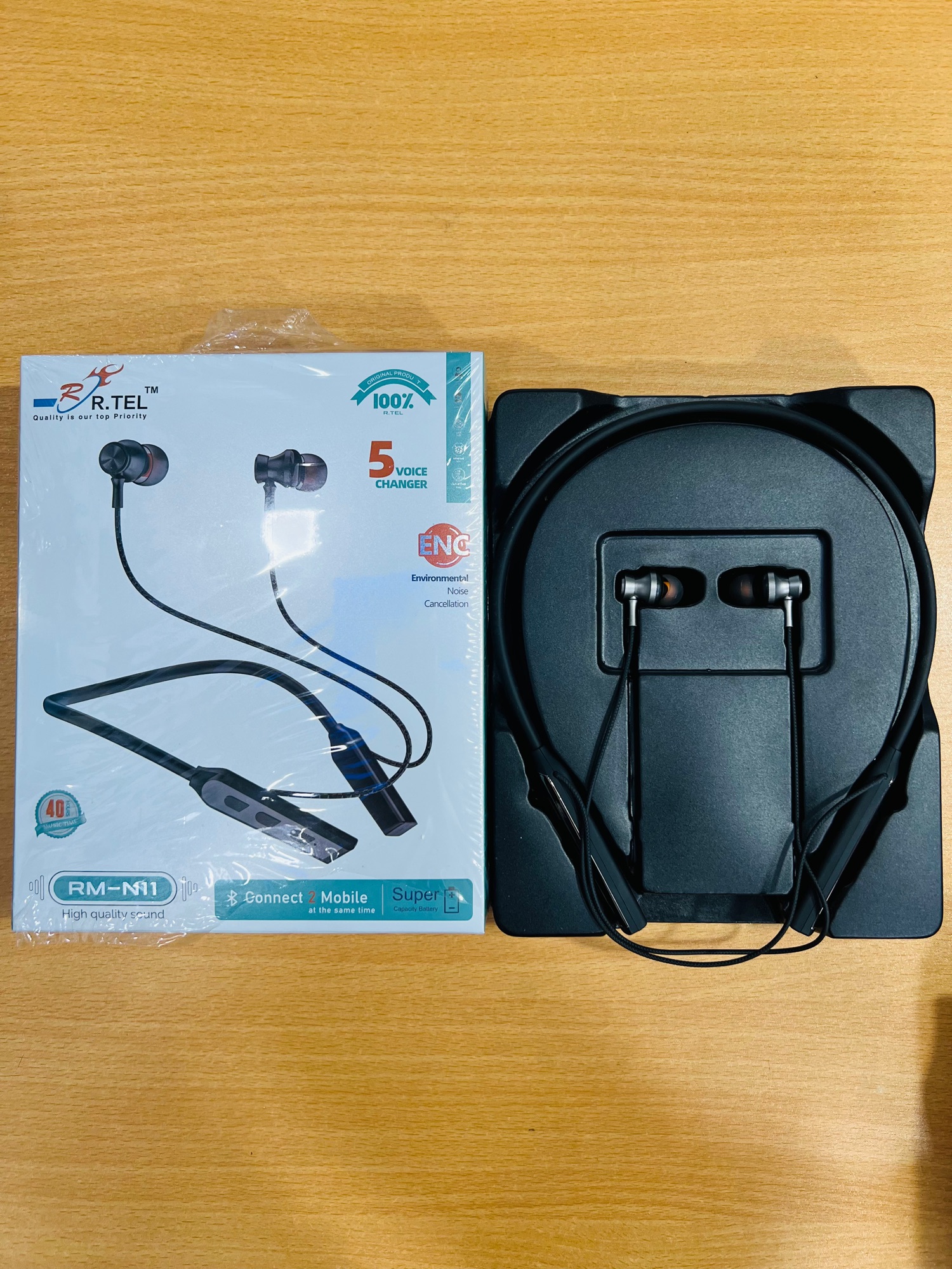 R Tel ENC Neckband RM-N11 40h music time and 5 voice changer mode. 