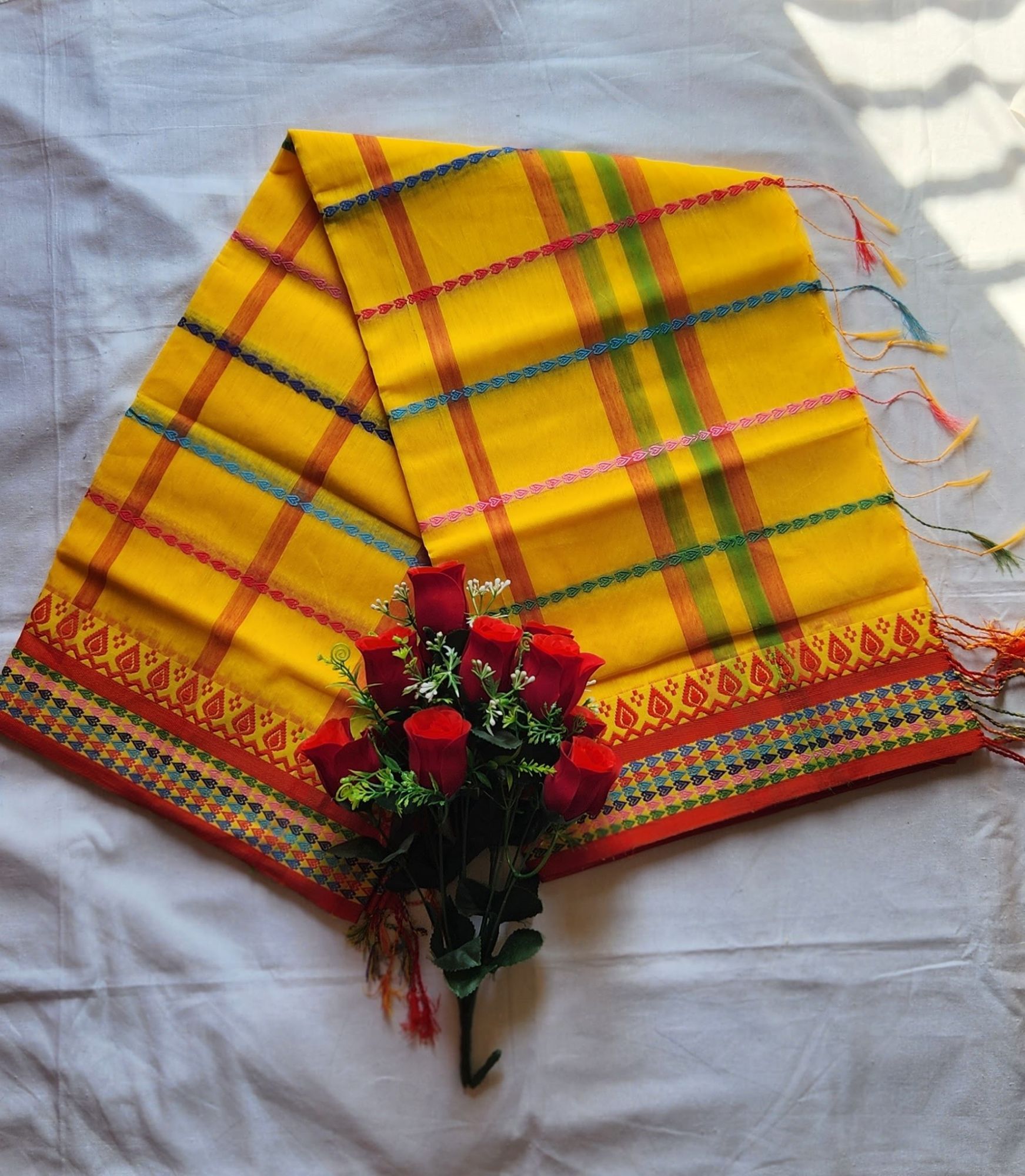 Baby Popcorn Dhupiyan saree. Color available High and export quality saree for baby 8 hand Tati saree made in sirajgonj. 